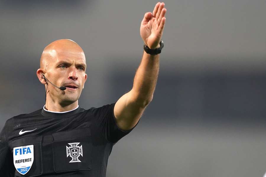 Luís Godinho volta a arbitrar um jogo entre o Benfica e o FC Porto