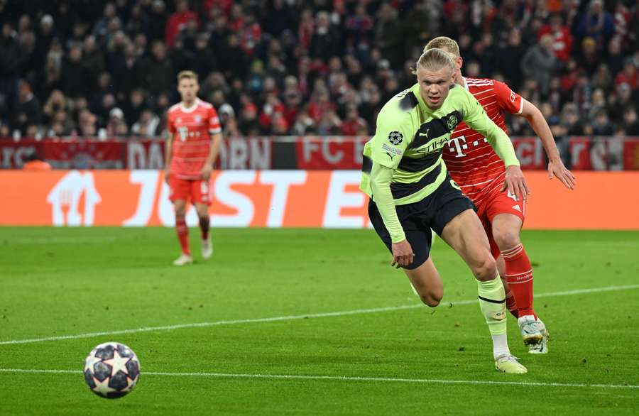 Nachdem er außer dem Elfmeter kaum sichtbar in Halbzeit 1 war, läutete Haaland das Halbfinale für City ein