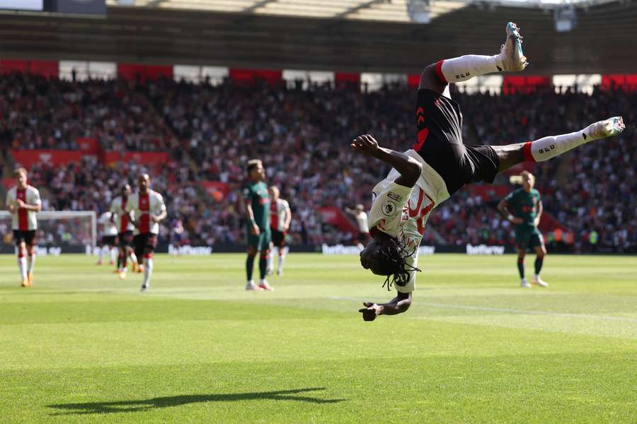 Southampton's Ghanaian midfielder Kamaldeen Sulemana celebrates after scoring their second goal