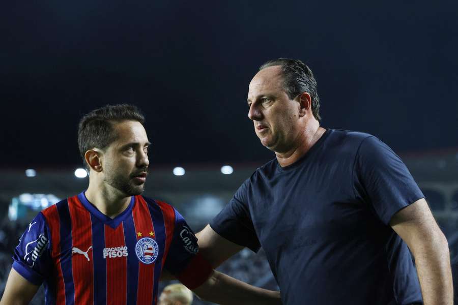 Bahia, de Everton Ribeiro e Rogério Ceni (foto), encontra o Cruzeiro na Fonte Nova
