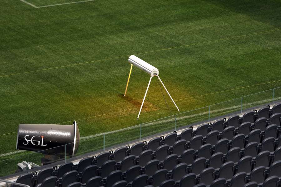 Der Rasen ist ständiger Kritikpunkt bei der WM Der Rasen ist ständiger Kritikpunkt bei der WM