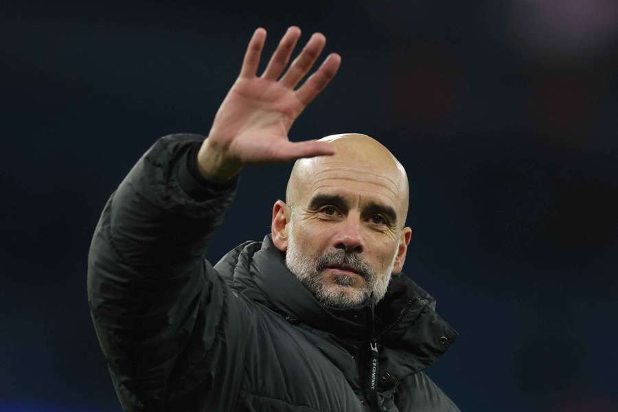 Guardiola byl na tiskovce v dobré náladě.