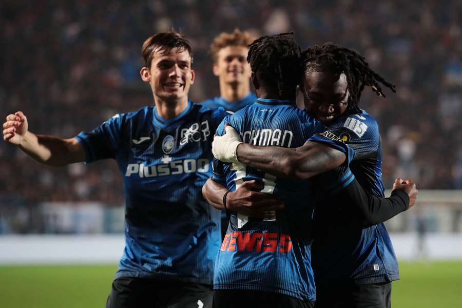 Atalanta remain top of Serie A