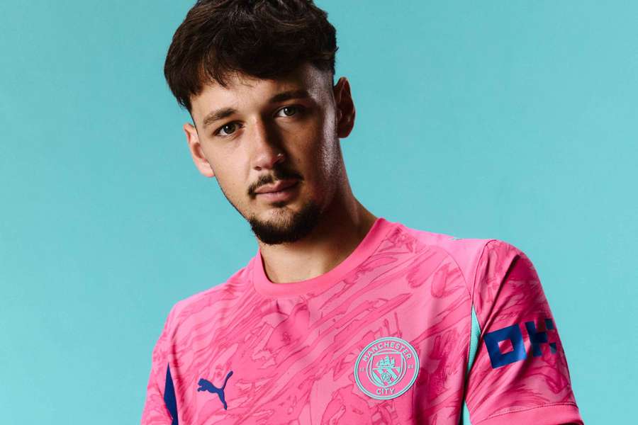 Trafford vai vestir a camisa 1 do Manchester City