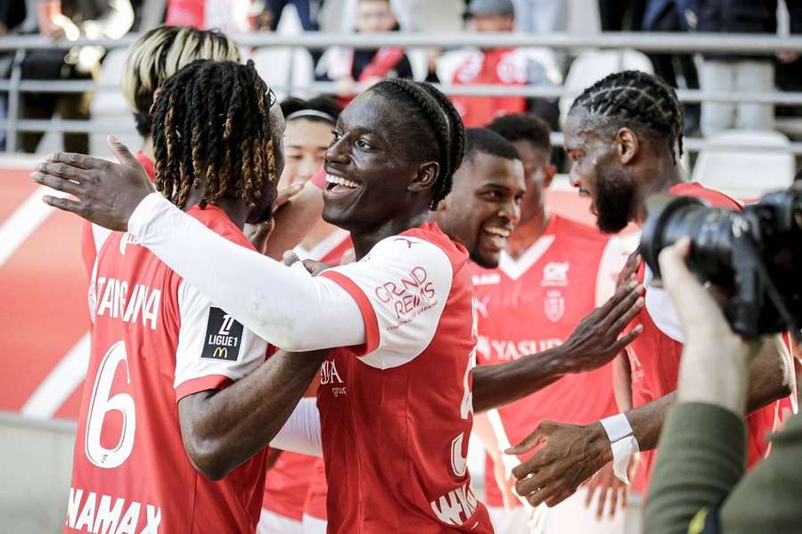 Le Stade de Reims s'est imposé sur sa pelouse au Stade Auguste-Delaune face à Toulouse (1-0). 