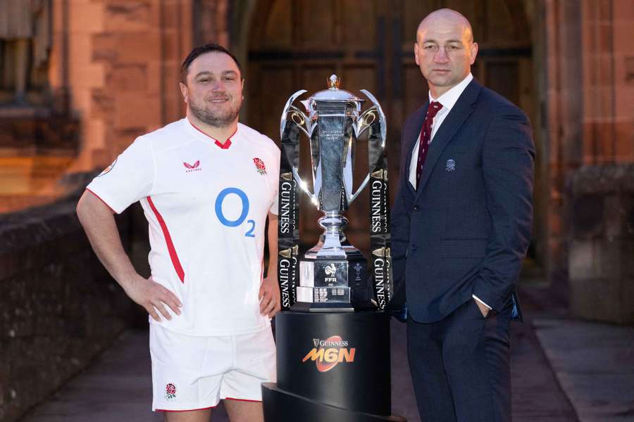 Steve Borthwick and Jamie George pose with the Six Nations trophy.