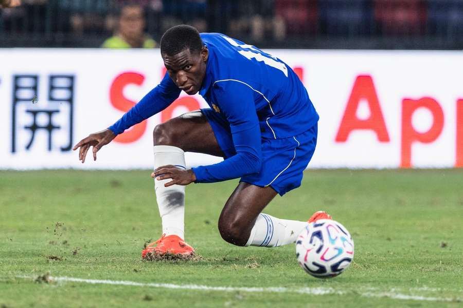 Nicolas Jackson attracts interest from Aston Villa and Tottenham Nicolas Jackson attracts interest from Aston Villa and Tottenham