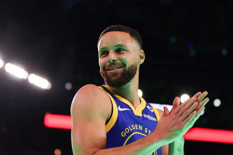 Stephen Curry ist der Star-Spieler der Golden State Warriors. Stephen Curry ist der Star-Spieler der Golden State Warriors.