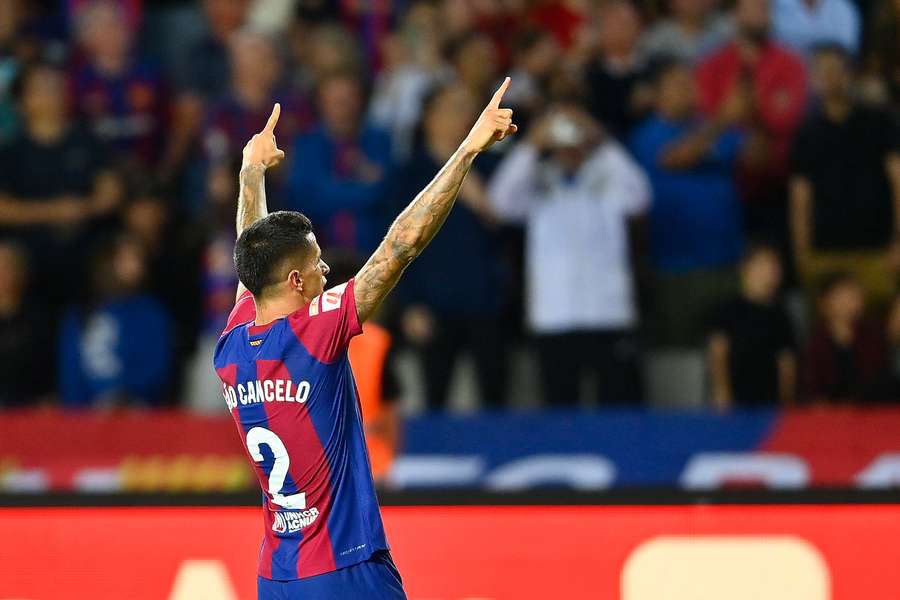 Cancelo e Félix foram fundamentais na reviravolta do Barcelona
