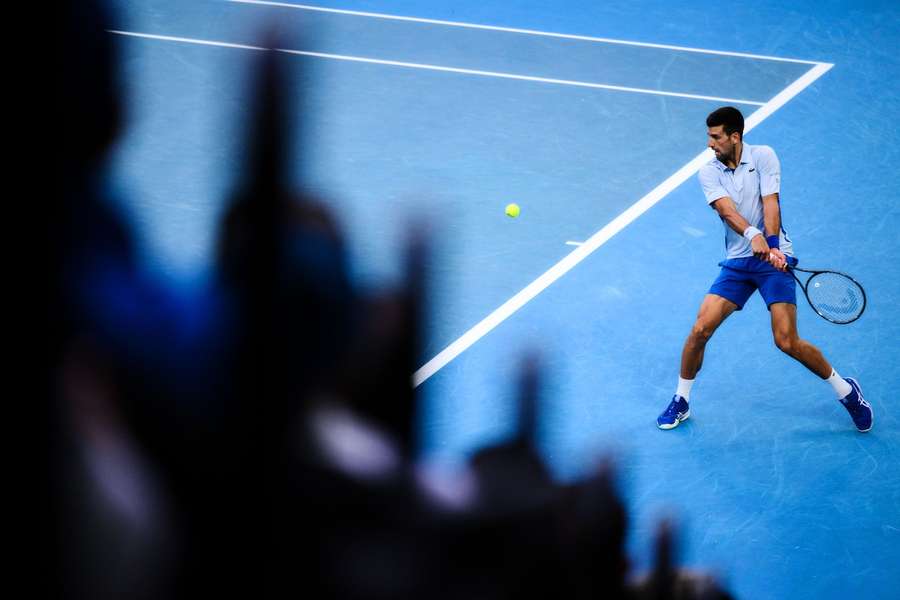 Tennis-Tracker: Novak Djokovic gewinnt gegen Tomas Martin Etcheverry glatt in drei Sätzen.