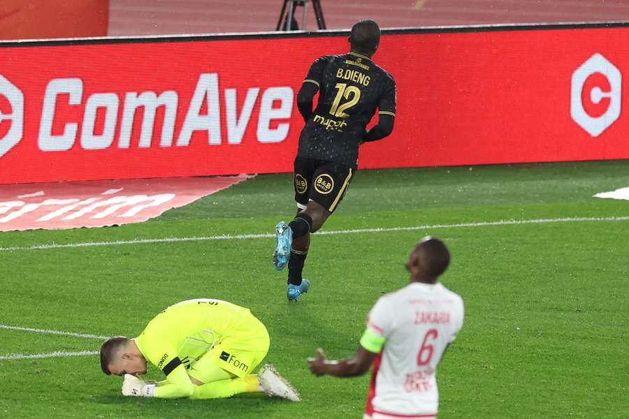 Bamba Dieng abrió el marcador