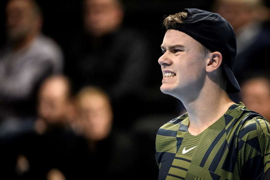 Holger Rune rasede over dommeren ved finalen i Swiss Indoors