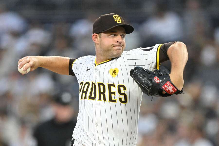 San Diego Padres' Michael King throwing a pitch against the Houston Astros (2024)