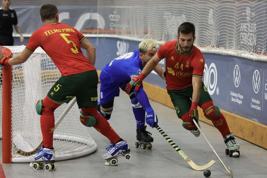 Portugal venceu Itália por 7-4 na primeira jornada do grupo A