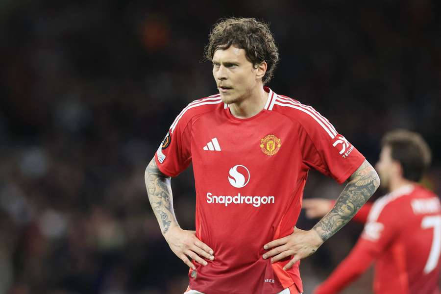 Victor Lindelof, central sueco de 30 anos