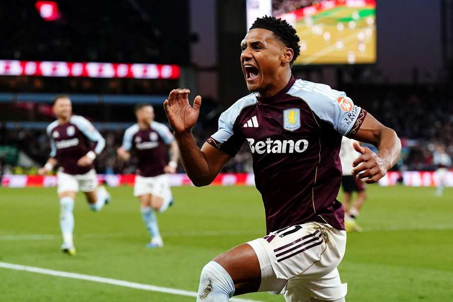 John McGinn says Aston Villa are "so fortunate to have Watkins" John McGinn says Aston Villa are "so fortunate to have Watkins"