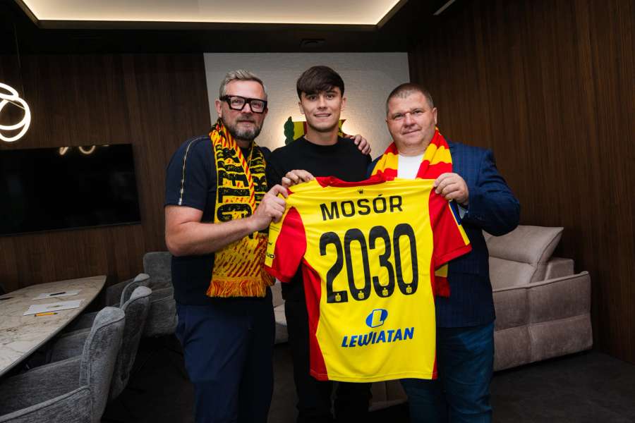 Korona idzie po więcej, Ariel Mosór trzecim wzmocnieniem Kielczan