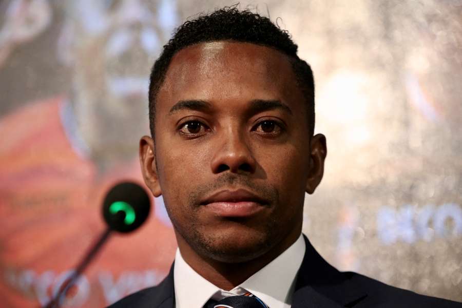 Ex-Fußballer Robinho bleibt weiter im Gefängnis.
