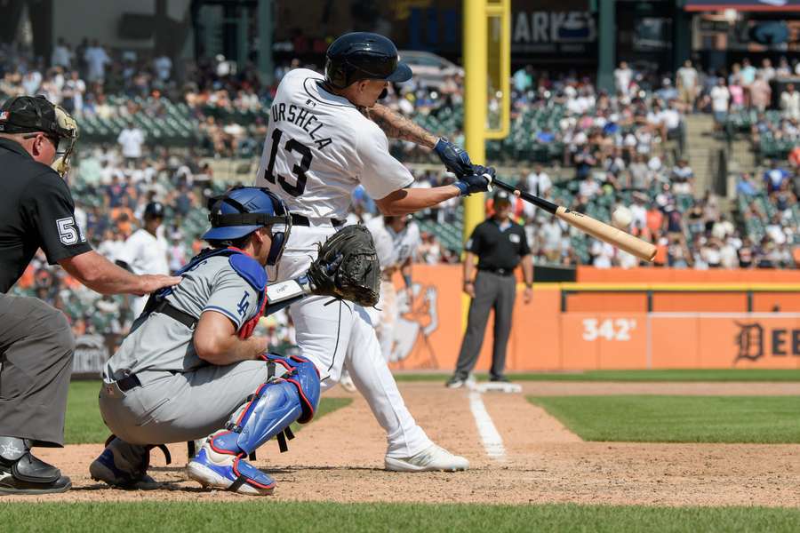 The Tigers roared back from a 9-4 deficit in the ninth