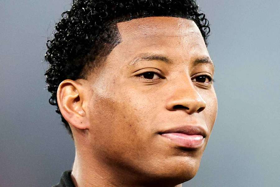 Plata fica no Flamengo para se tratar Plata fica no Flamengo para se tratar