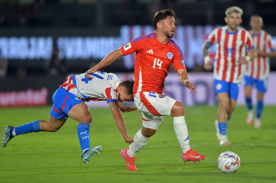Felipe Loyola ao serviço da seleção do Chile