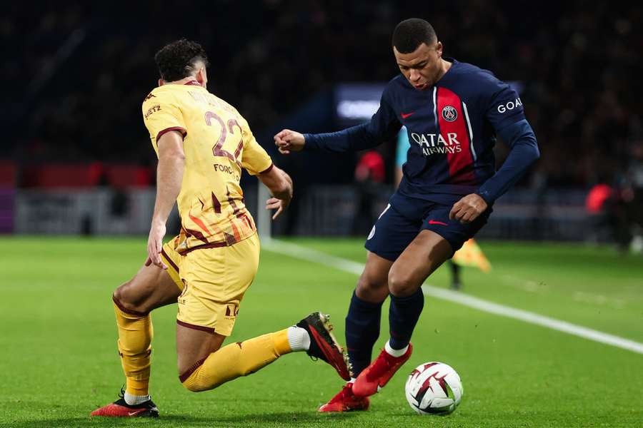 PSG s-a impus pe teren propriu în fața lui Metz, scor 3-1