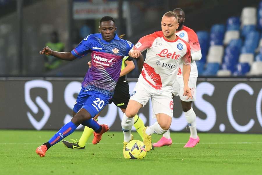 Cremonese šokovalo v pohárovom osemfinále Neapol, Lobotka nepremenil penaltu