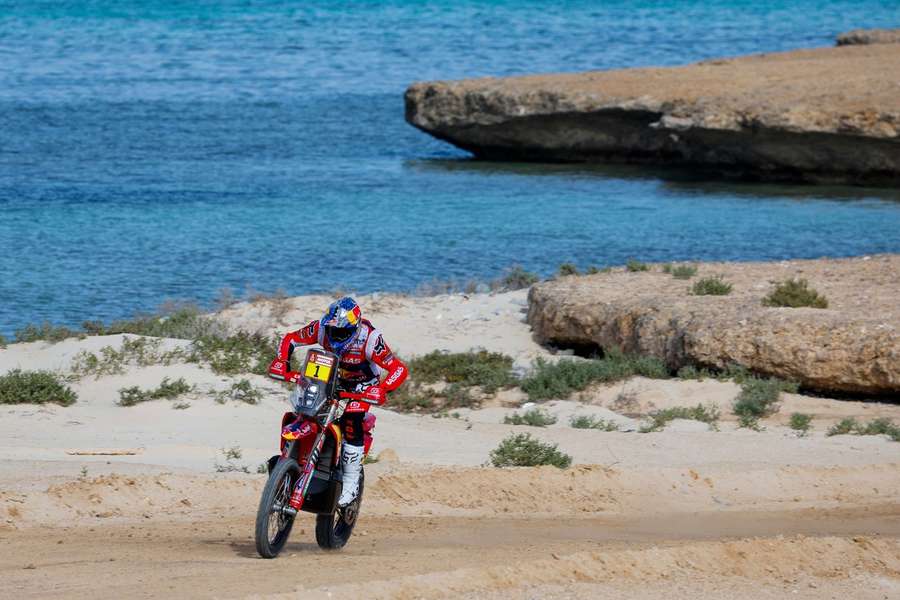 Dakar: Sunderland cade e si ritira, il britannico aveva vinto la passata edizione