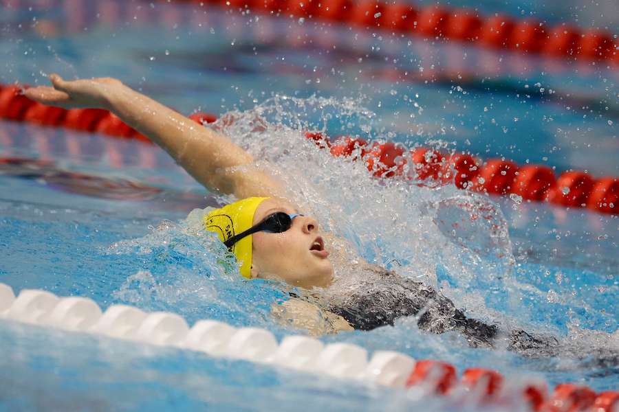 Canada's Summer McIntosh ends Katie Ledecky's 13-year reign in 800m ...