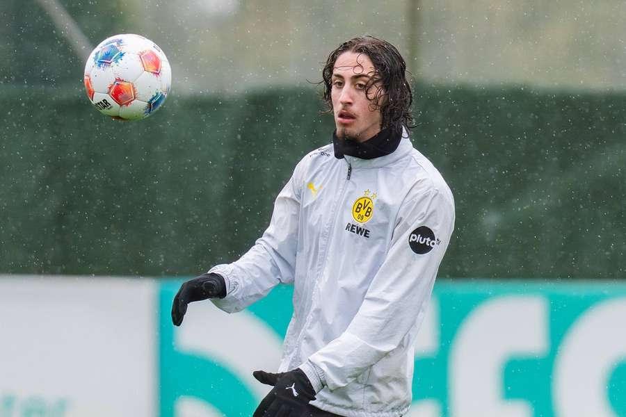 Fabio Silva is set to leave Dortmund Fabio Silva is set to leave Dortmund
