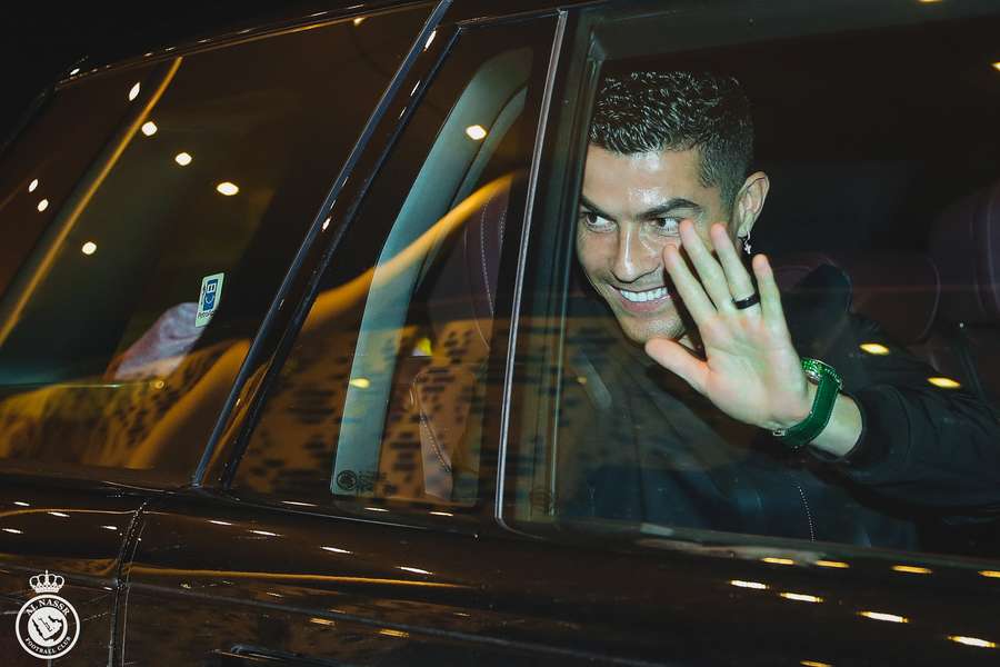 Ronaldo arrives in Riyadh after joining Al Nassr