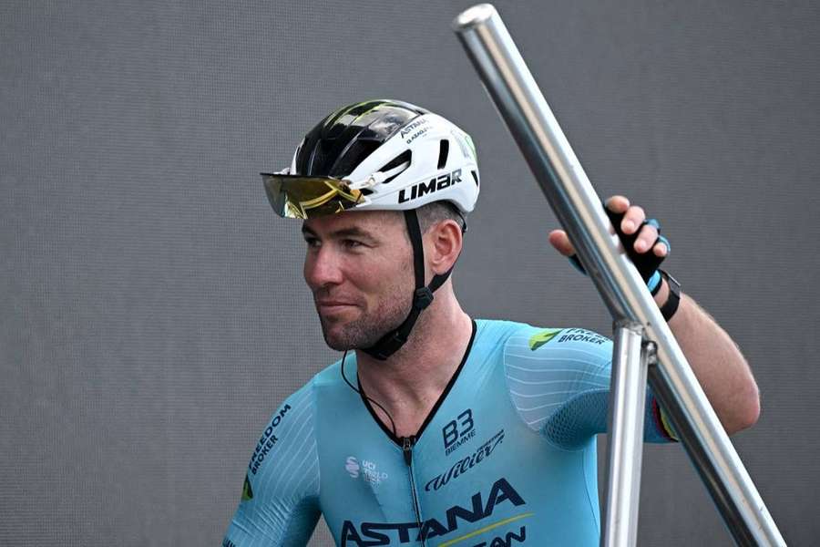 Le sprinter britannique Mark Cavendish a été fait chevalier samedi à l'occasion de la parade d'anniversaire du roi Charles III.