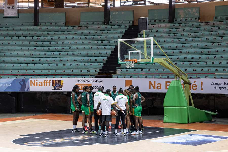Las jugadoras se entrenan en Dakar.