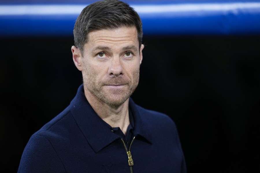 Xabi Alonso está cada dia mais pressionado no Real Madrid Xabi Alonso está cada dia mais pressionado no Real Madrid