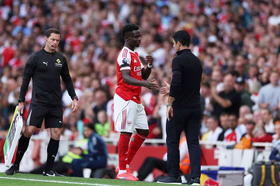 Arsenal Boss Mikel Arteta Gives Worrying Injury Updates on Bukayo Saka and Martin Odegaard