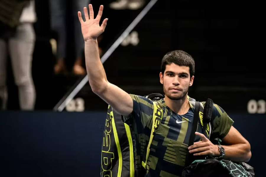 Blessé, le numéro 1 mondial Carlos Alcaraz est forfait pour l'Open d'Australie