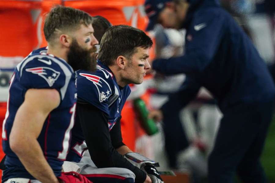 Julian Edelman a Tom Brady boli dlhoročnými spoluhráčmi v New England Patriots.