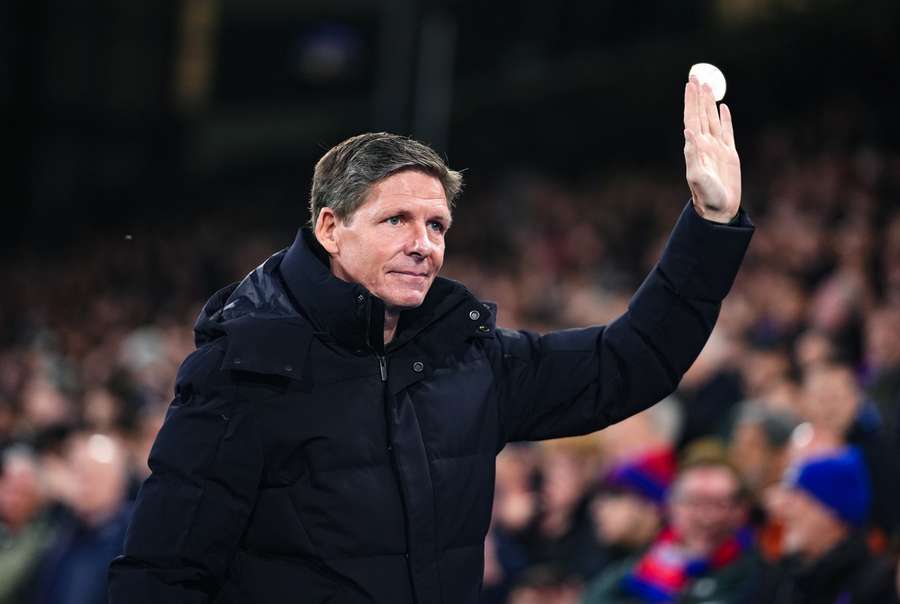 Nottingham Forest appoint Oliver Glasner as new head coach Nottingham Forest appoint Oliver Glasner as new head coach
