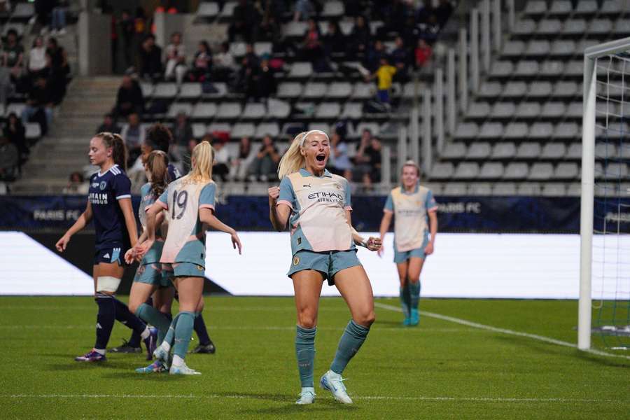 Chloe Kelly of Man City celebrates