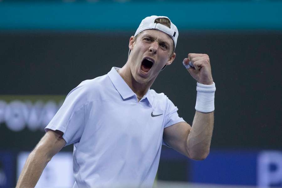 Shapovalov ovládol turnaj ATP 500 prvý raz.