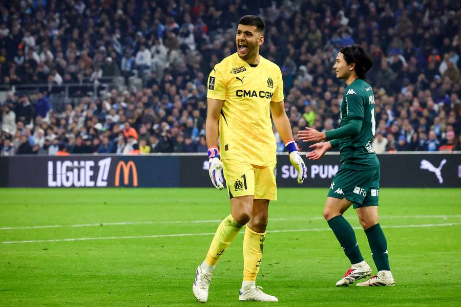 Rulli, el indiscutible titular en la portería del Marsella