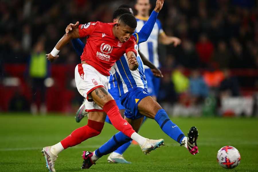 Renan Lodi esteve emprestado pelo Atlético Madrid ao Nottingham Forest