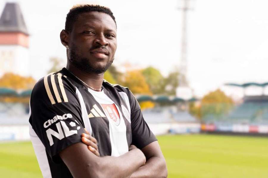 Desátý Afričan v kádru Dynama! České Budějovice podepsali mládežnického reprezentanta Desátý Afričan v kádru Dynama! České Budějovice podepsali mládežnického reprezentanta