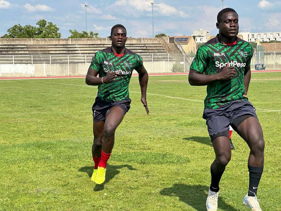 Kenyan players in training