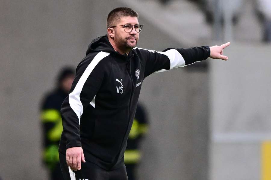Sportovní ředitel a dočasný kouč Slovácka Veliče Šumulikoski.