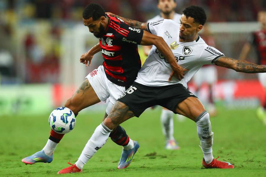 O clássico foi pegado