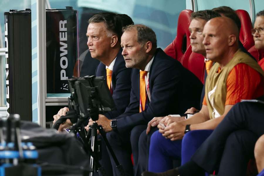 Louis van Gaal voorziet moeilijke wedstrijd: VS heel fanatiek en scherp op de bal