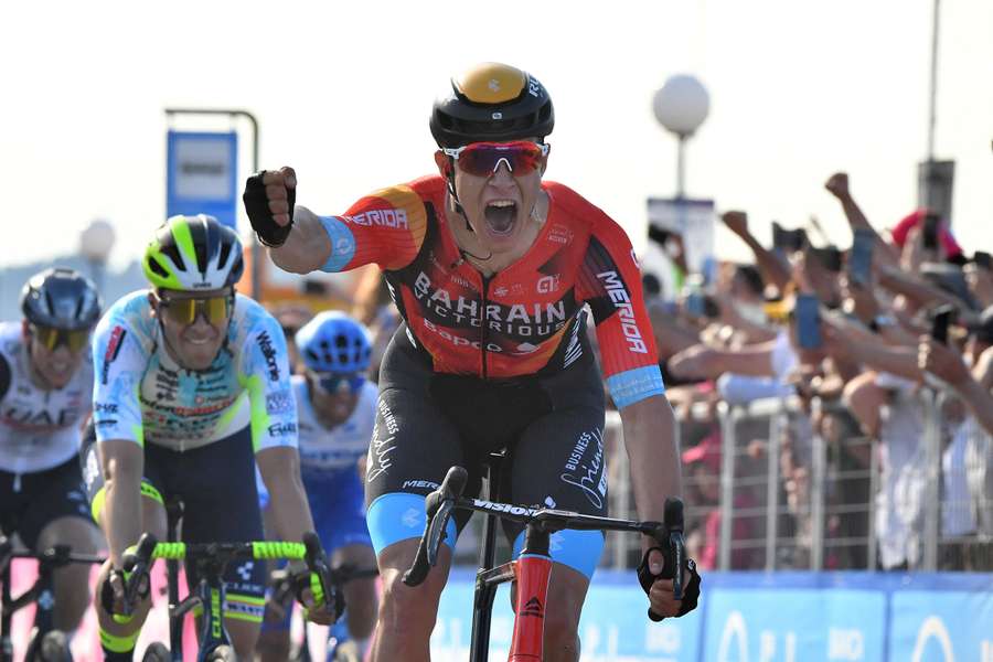 Jonathan Milan celebrates his victory in San Salvo