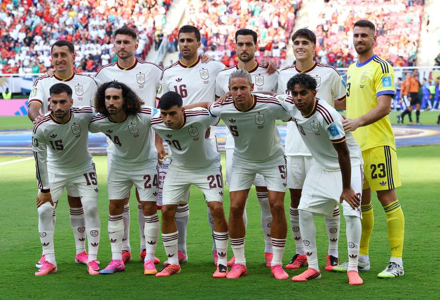El once titular de España ante Uruguay