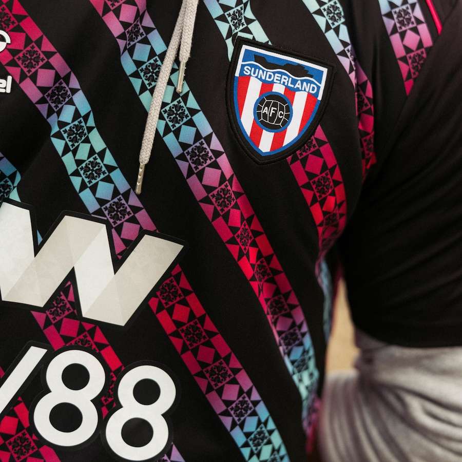 Sunderland goalkeeper kit Sunderland goalkeeper kit